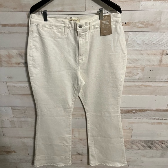 NWT Madewell size 32 The perfect vintage flare jean in white - Picture 12 of 12